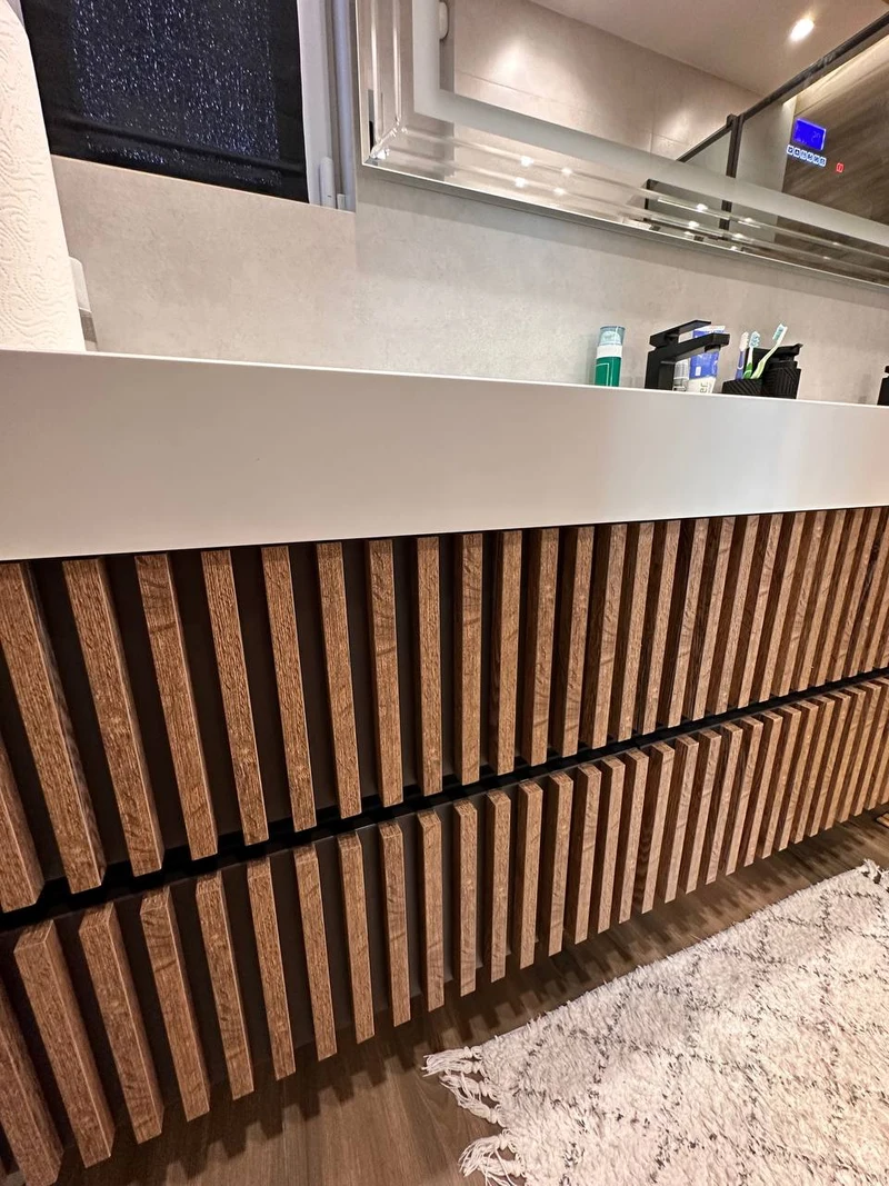 Aqua Wood 2