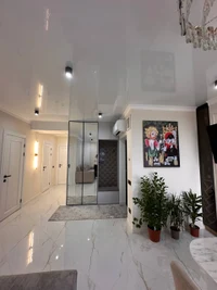 Hall-1 4