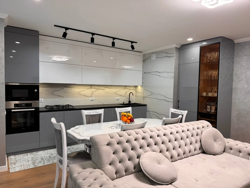 Luna Gray 8