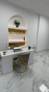 Mobila pentru salon de frumosete 5