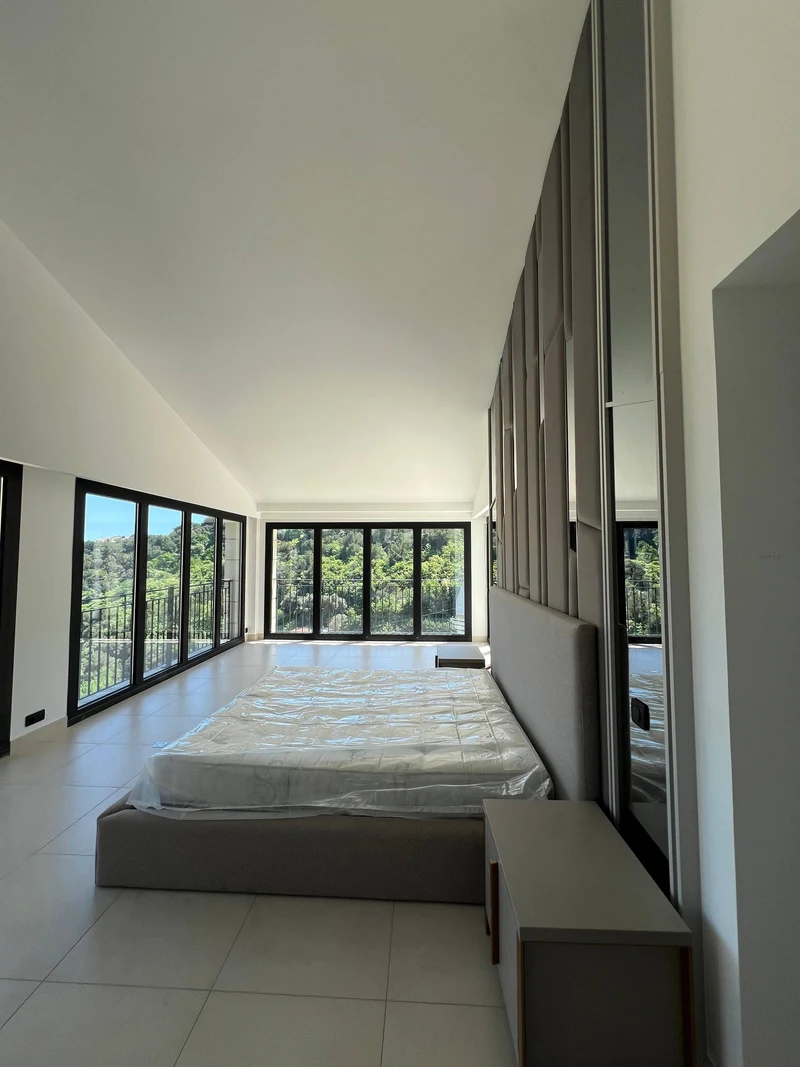 Prestige 4